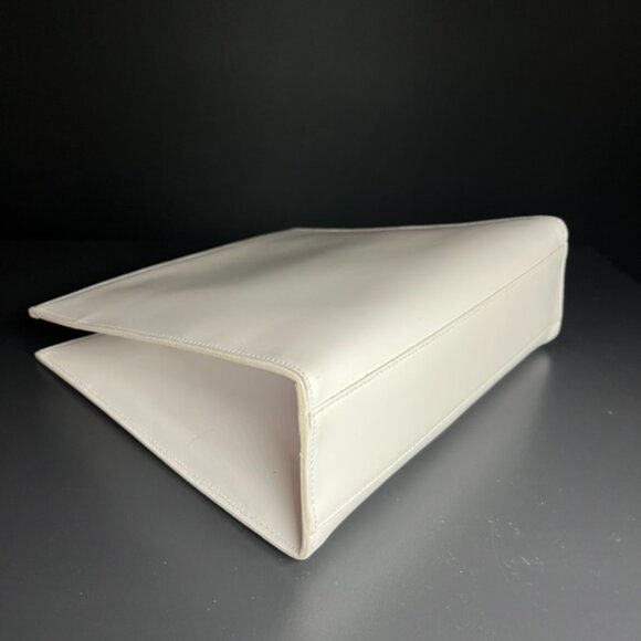 Gucci White Leather Handbag Retractable Handles RARE - Picture 3 of 5